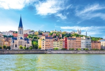 LYON