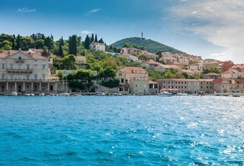 DUBROVNIK - PARIS