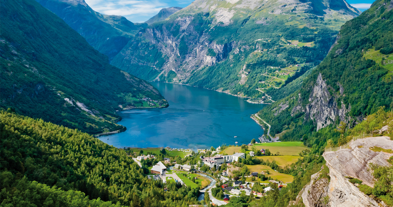 Les fjords de Norvège, entre vallées verdoyantes et fjords millénaires