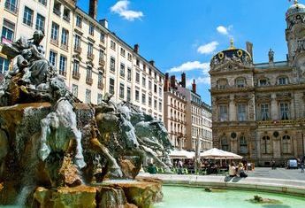 LYON