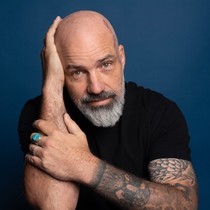 TACKIAN Niko