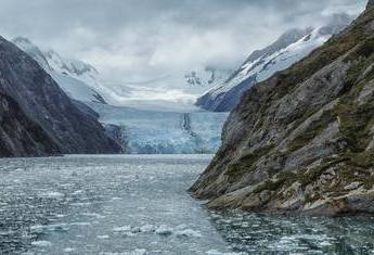 Baie Wulaia / Navigation dans l’Avenue des Glaciers