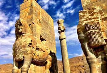 Entre Persépolis et Naqsh -e Rostam 